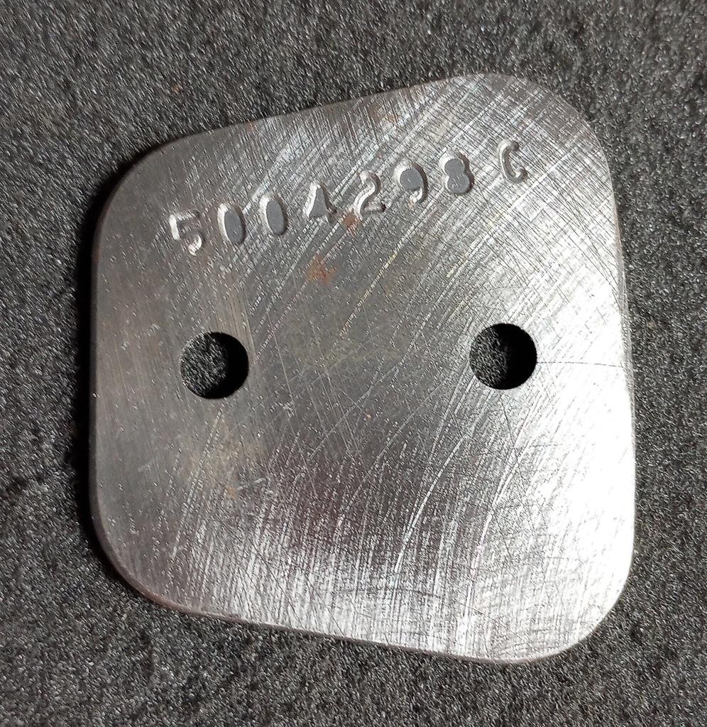 5004298