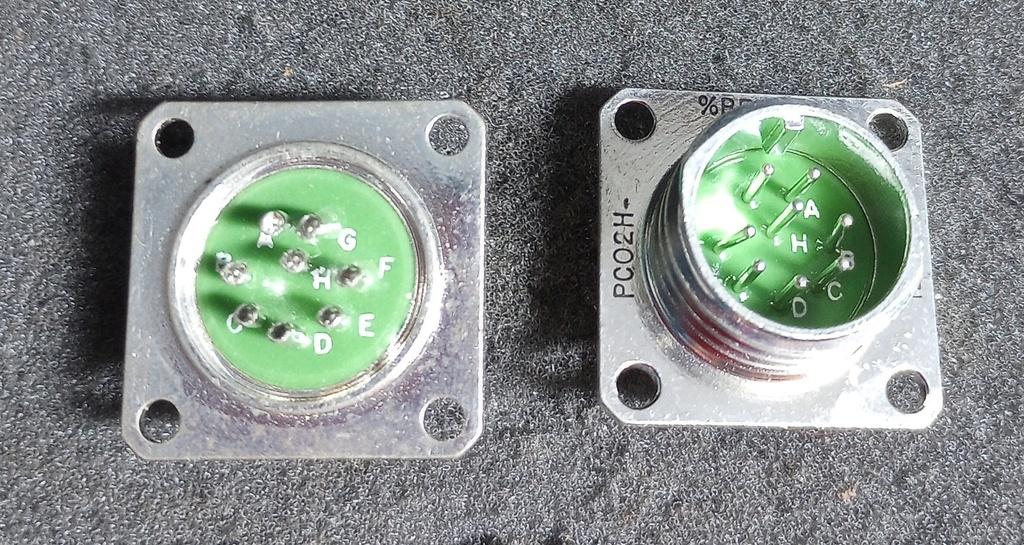 PC02H-12-8P