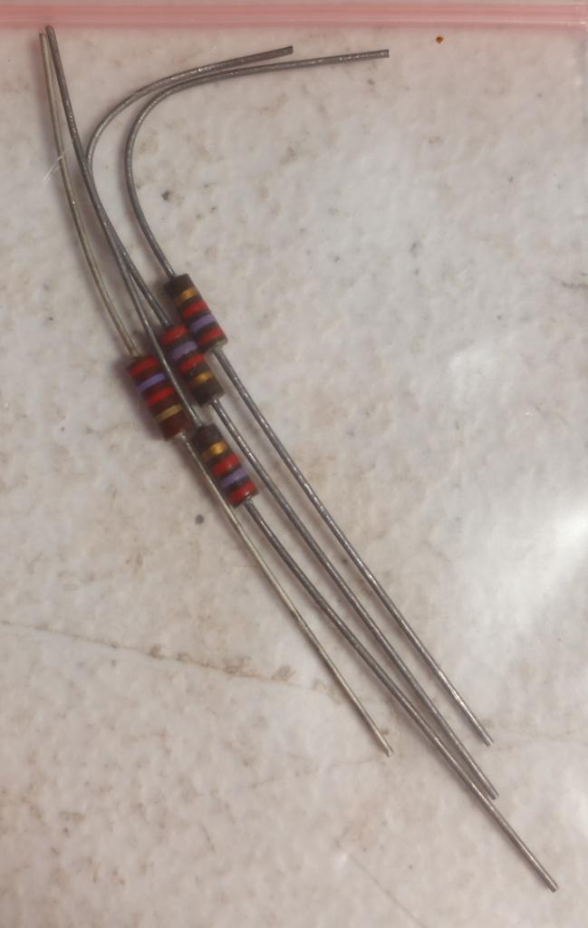 RC07GF272J
