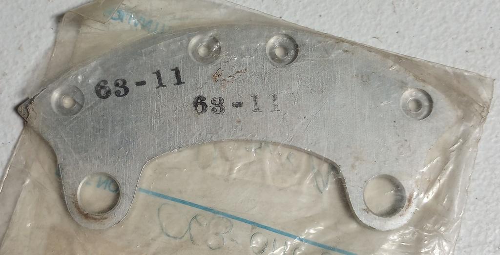 063-01100