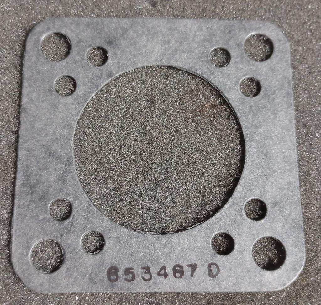 653487