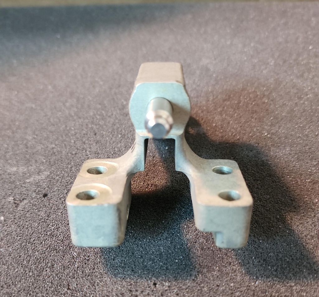 Latch1