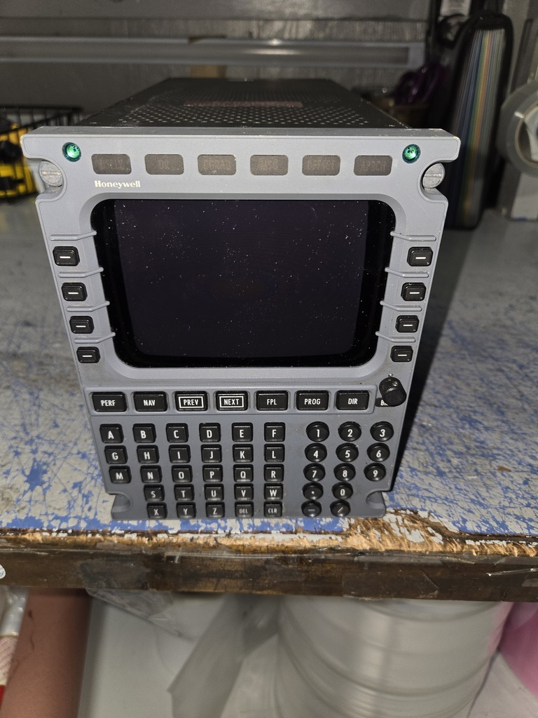 7007549-901