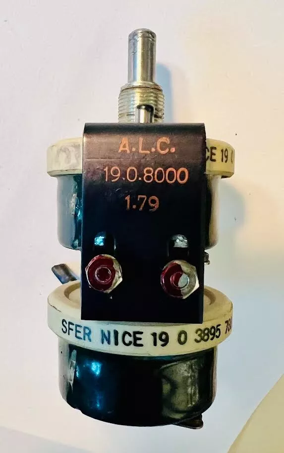 19.0.8000