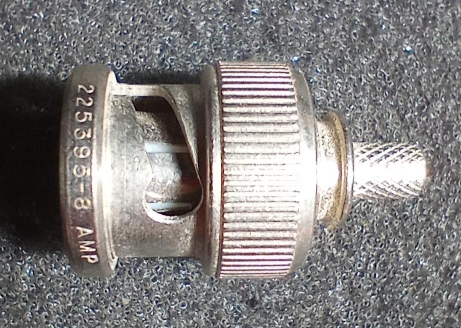 225395-8
