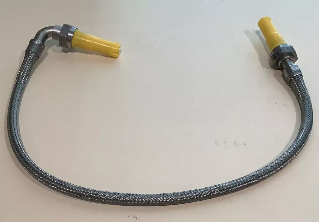 3040803