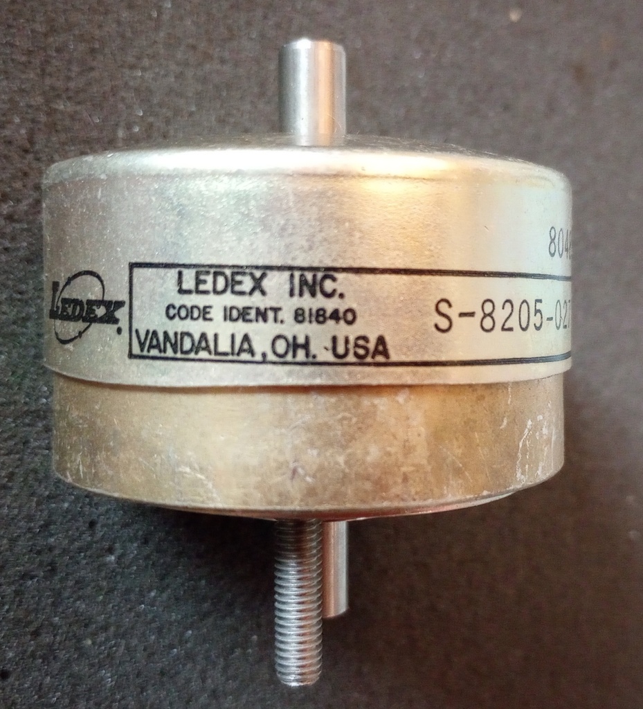 S-8205-027