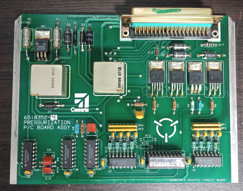 6518352-4