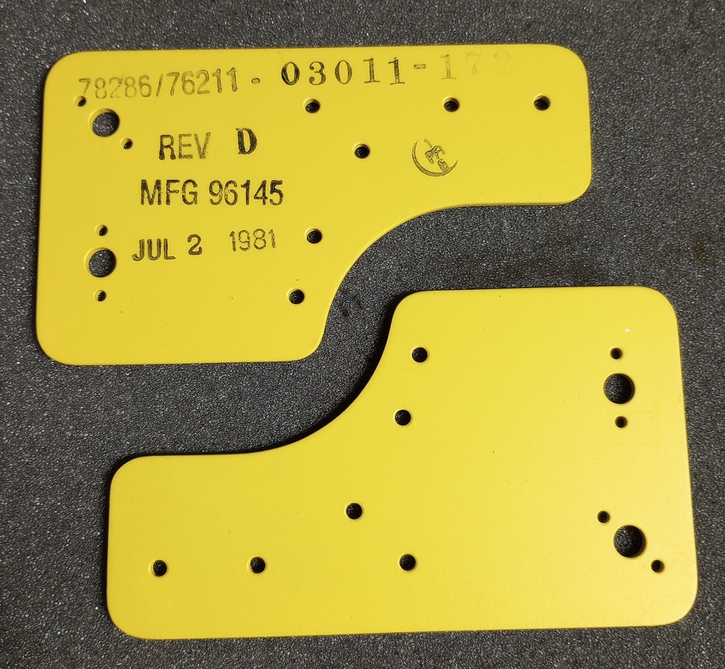 76211-03011-172