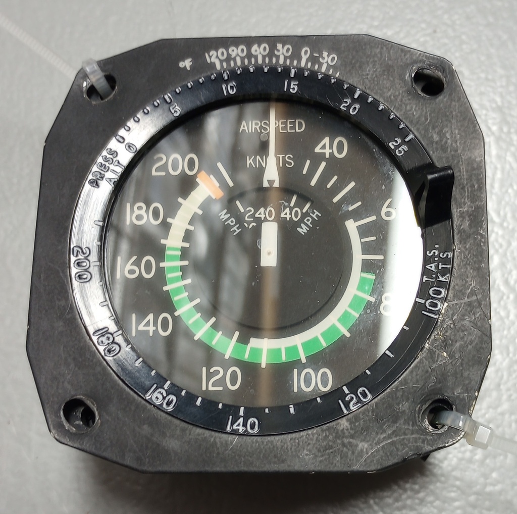 C661065-0227