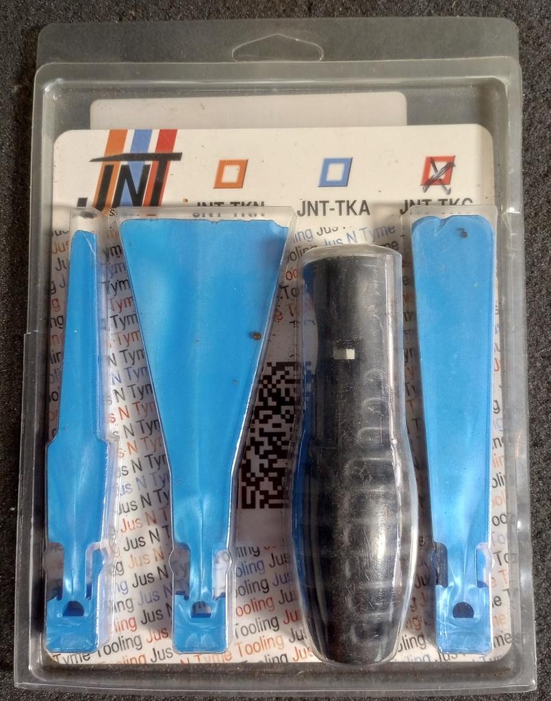 JNT-TKC