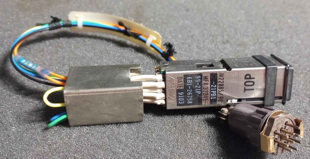 M22885/90-21PB1