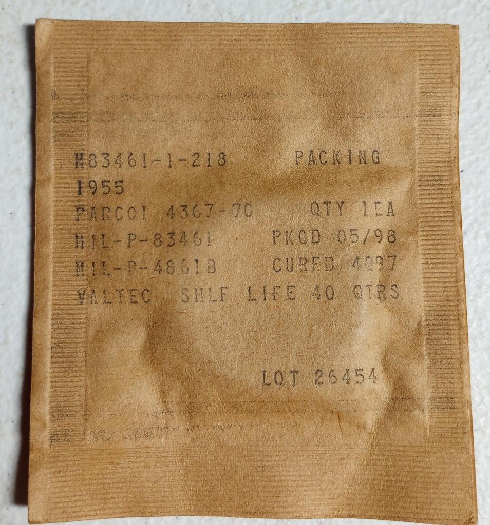 M83461/1-218