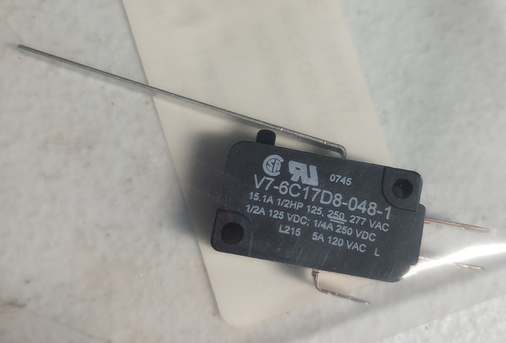 V7-6C17D8-048-1