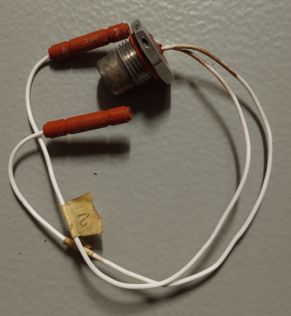 746833-1