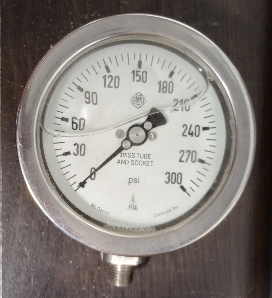 McDaniel 0-300 PSI Gauge 