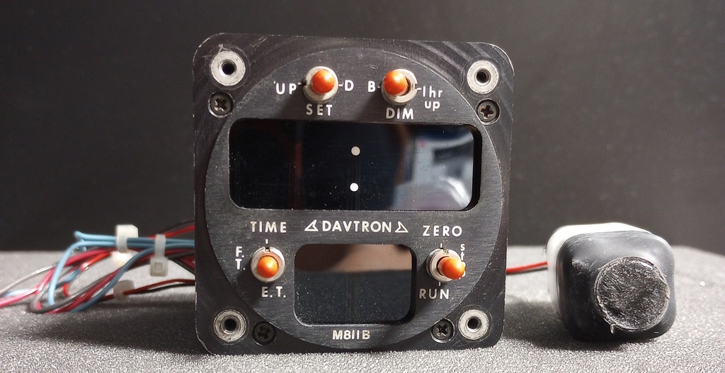 811B