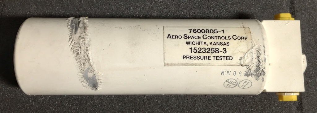 7600805-1