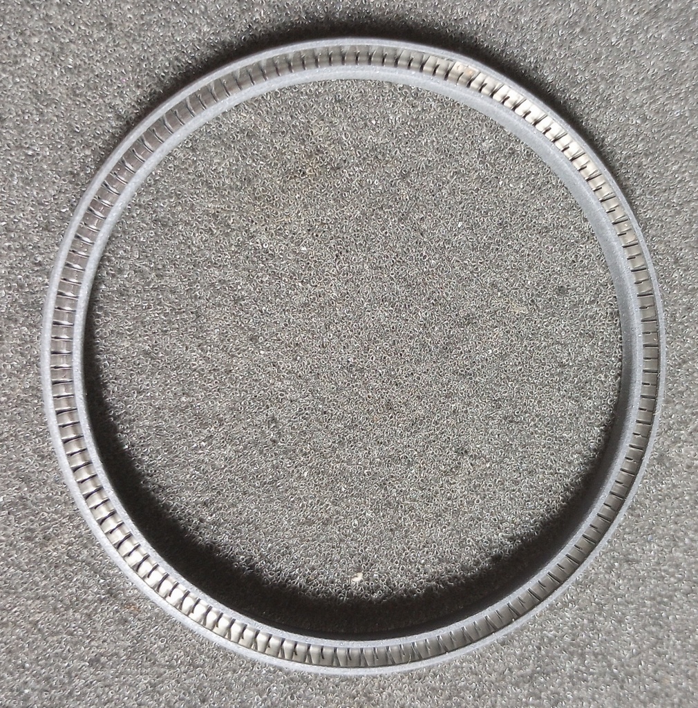 W932-32B