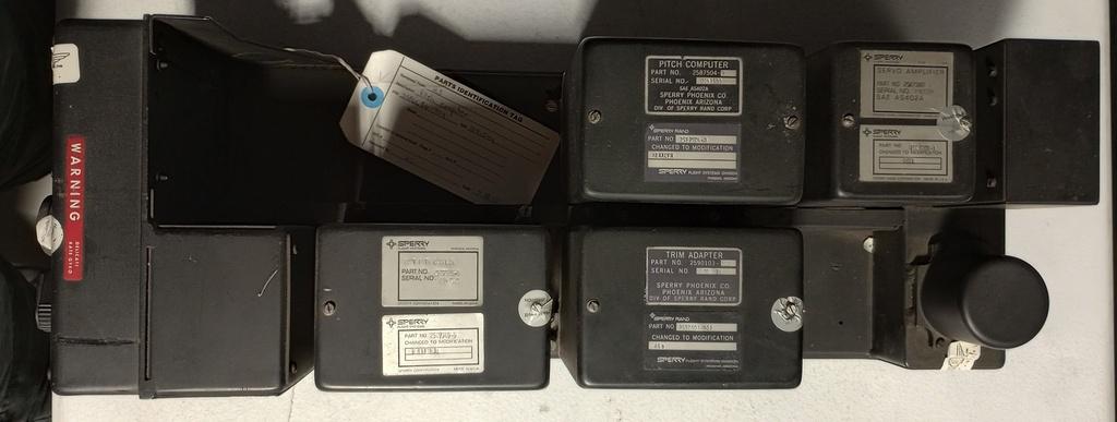 2586686-904